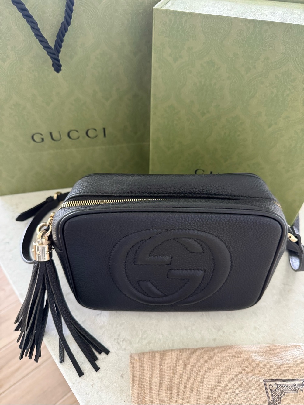 Gucci Black Soho Leather Tassel Crossbody Bag - Picture 2 of 13